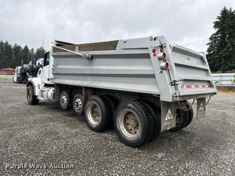 image for item YA4164 2025 Peterbilt 567 dump truck