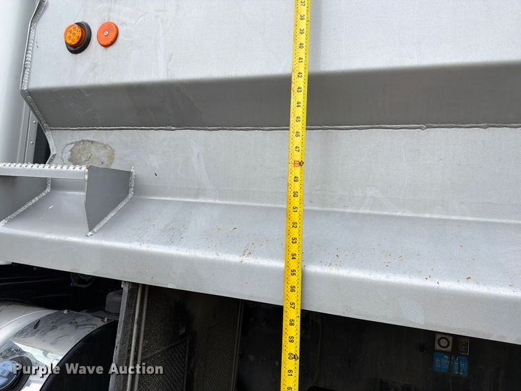 image for item YA4164 2025 Peterbilt 567 dump truck