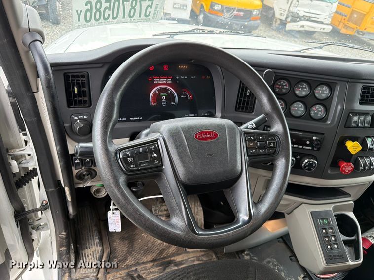 image for item YA4164 2025 Peterbilt 567 dump truck