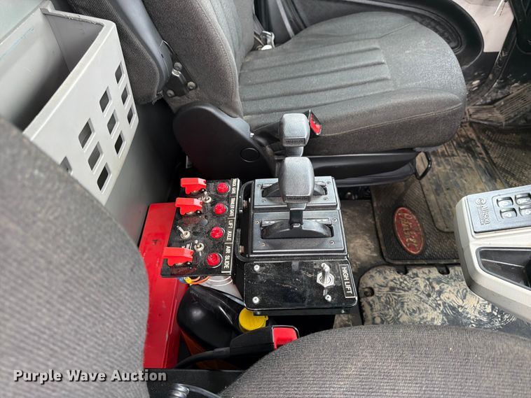 image for item YA4164 2025 Peterbilt 567 dump truck