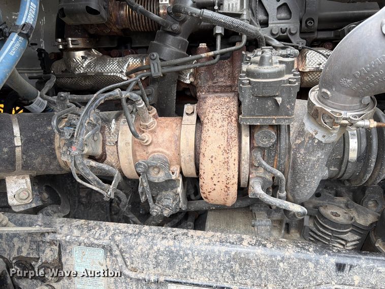 image for item YA4164 2025 Peterbilt 567 dump truck