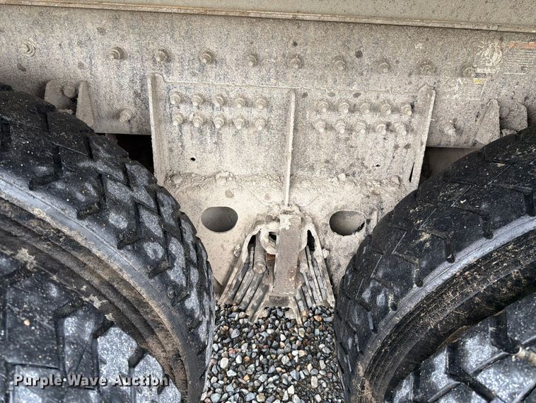 image for item YA4164 2025 Peterbilt 567 dump truck