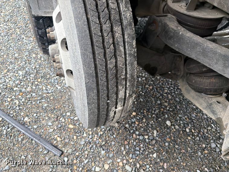 image for item YA4164 2025 Peterbilt 567 dump truck