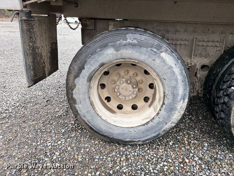 image for item YA4164 2025 Peterbilt 567 dump truck