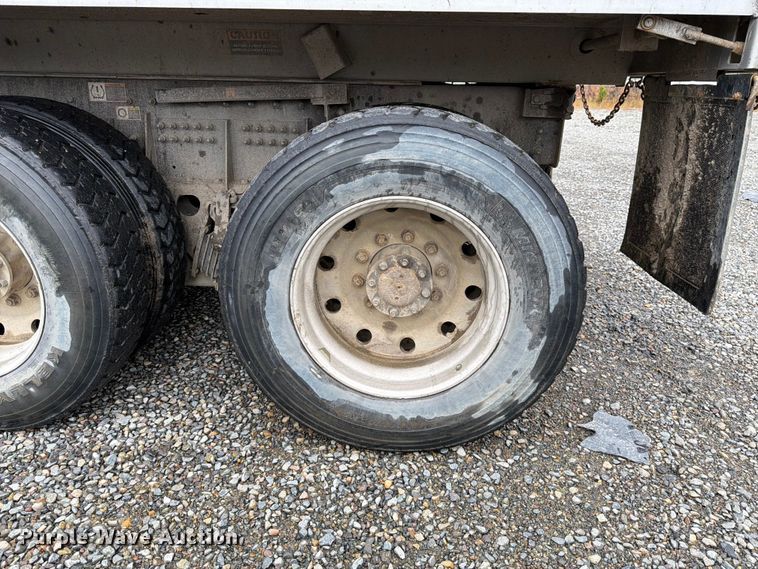 image for item YA4164 2025 Peterbilt 567 dump truck