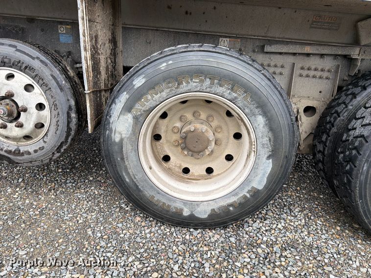 image for item YA4164 2025 Peterbilt 567 dump truck