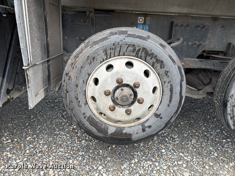 image for item YA4164 2025 Peterbilt 567 dump truck