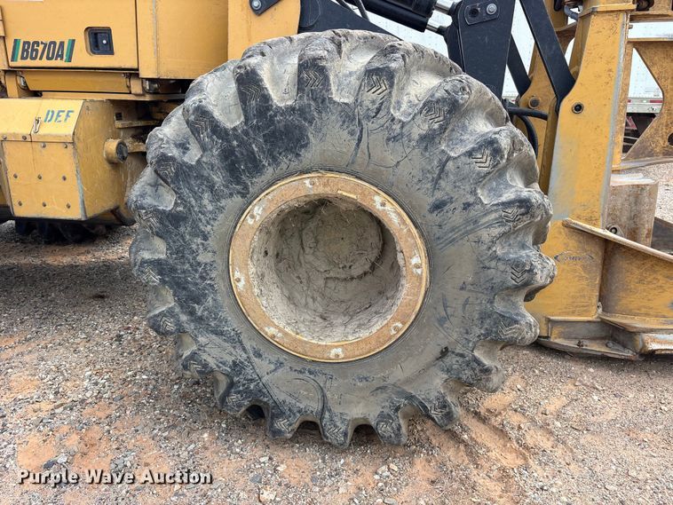image for item YA4176 2024 Weiler B670A feller buncher