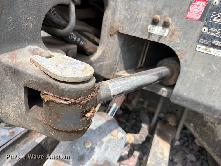 image for item YA4245 2019 Bobcat E35i mini excavator