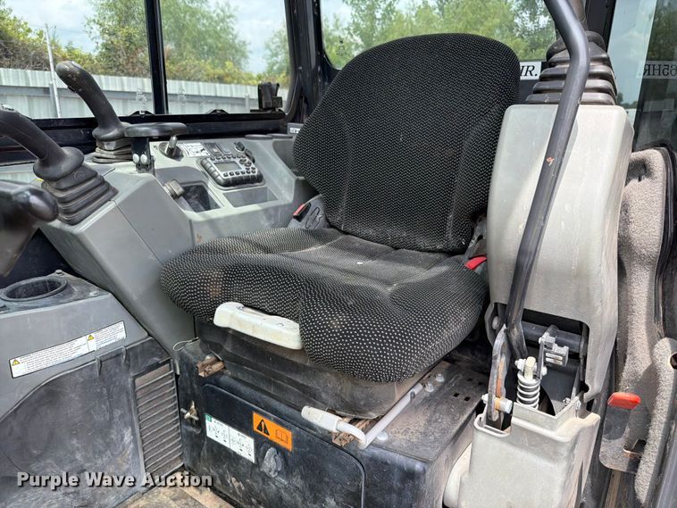 image for item YA4245 2019 Bobcat E35i mini excavator