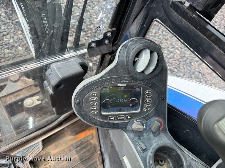 image for item YA4245 2019 Bobcat E35i mini excavator