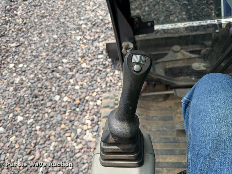 image for item YA4245 2019 Bobcat E35i mini excavator