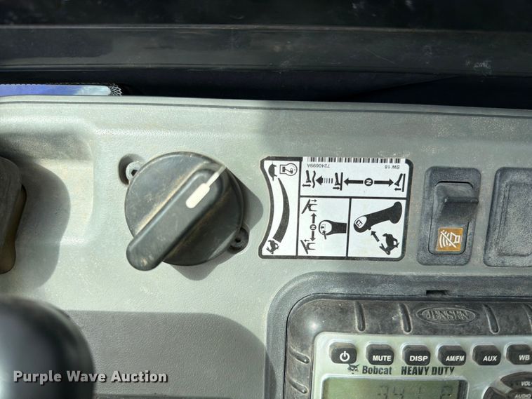 image for item YA4245 2019 Bobcat E35i mini excavator