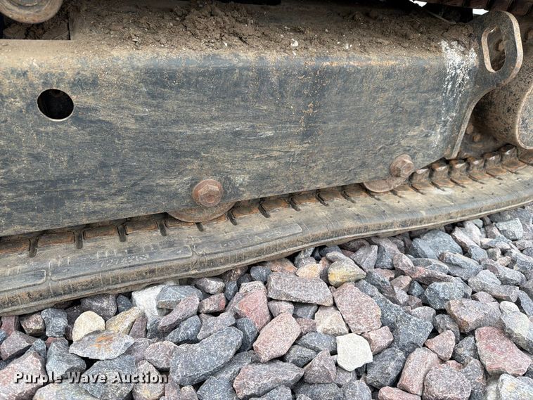 image for item YA4245 2019 Bobcat E35i mini excavator