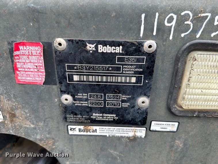 image for item YA4245 2019 Bobcat E35i mini excavator