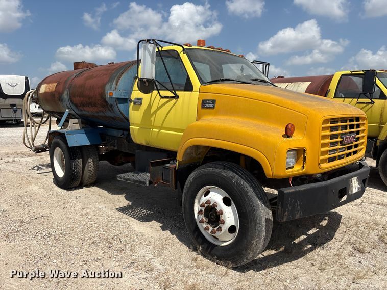 image for item YA4277 1997 GMC C7 water truck