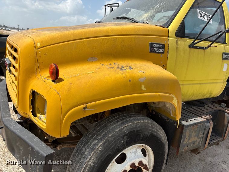 image for item YA4277 1997 GMC C7 water truck