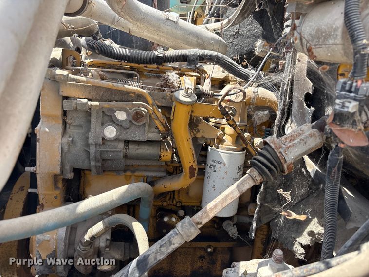 image for item YA4277 1997 GMC C7 water truck