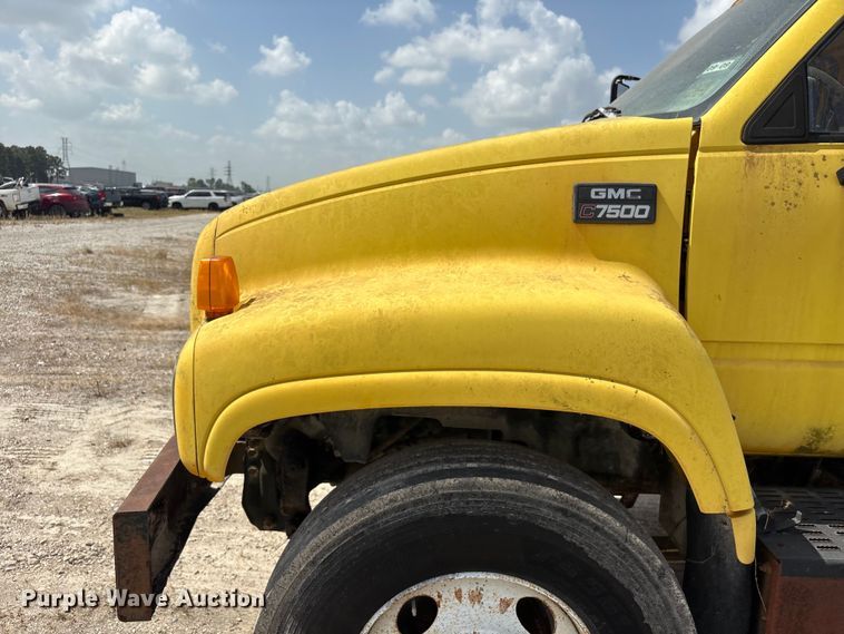 image for item YA4278 1997 GMC C7 water truck