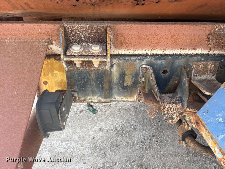 image for item YA4278 1997 GMC C7 water truck