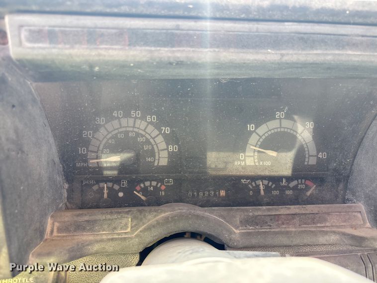 image for item YA4278 1997 GMC C7 water truck