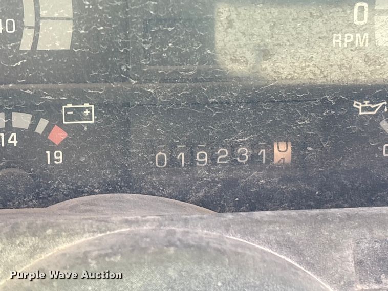 image for item YA4278 1997 GMC C7 water truck