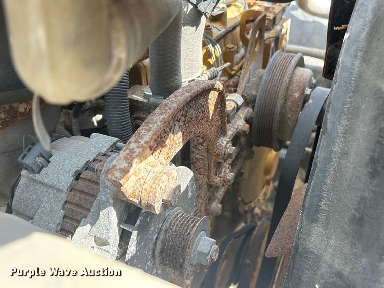 image for item YA4278 1997 GMC C7 water truck