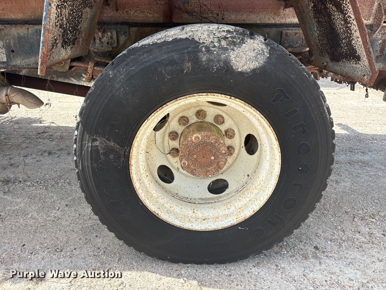 image for item YA4278 1997 GMC C7 water truck