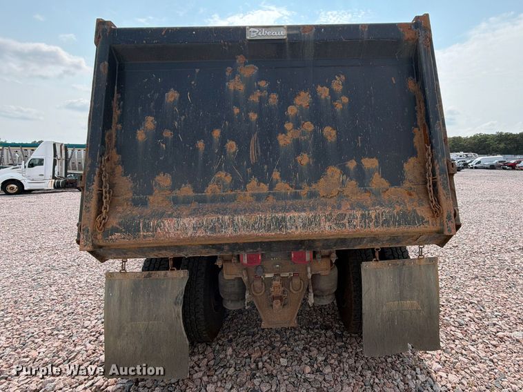 image for item YA4287 2018 Peterbilt 567 dump truck