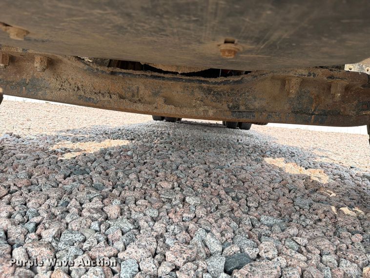image for item YA4287 2018 Peterbilt 567 dump truck