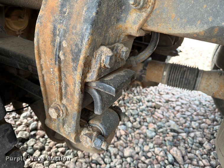 image for item YA4287 2018 Peterbilt 567 dump truck