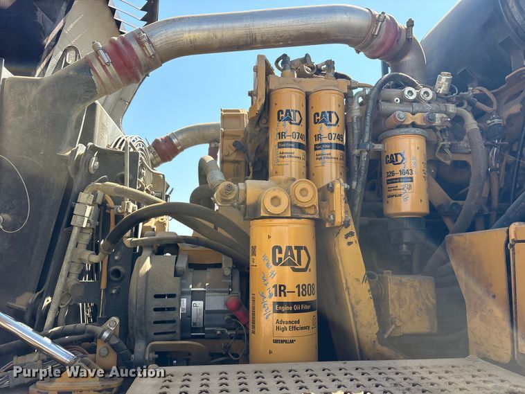 image for item YA4333 2013 Caterpillar 740B articulated haul truck