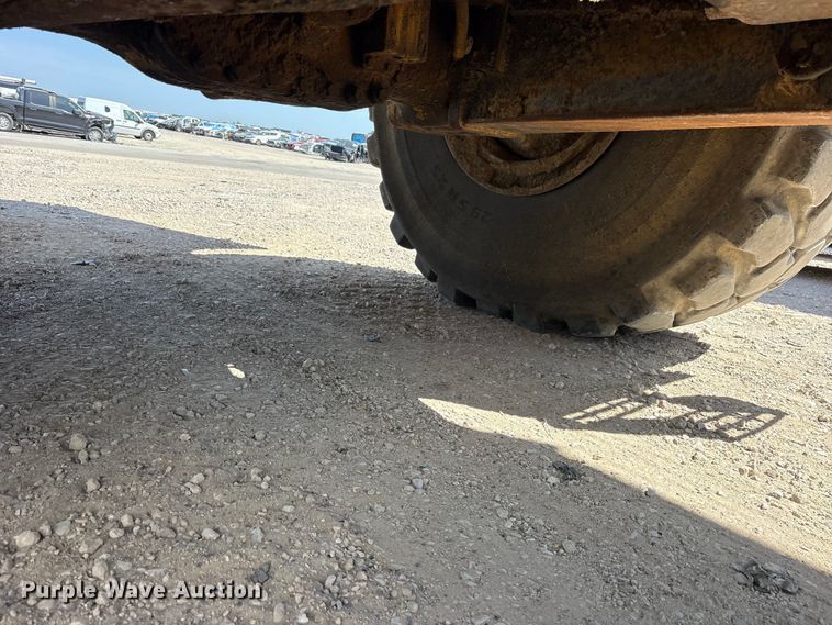 image for item YA4333 2013 Caterpillar 740B articulated haul truck