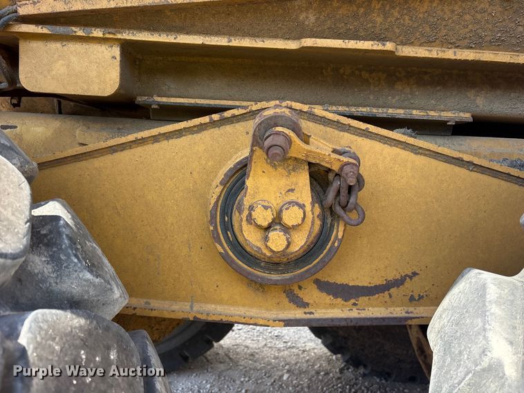 image for item YA4333 2013 Caterpillar 740B articulated haul truck