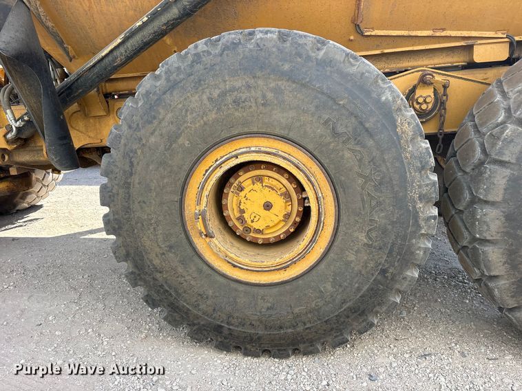 image for item YA4333 2013 Caterpillar 740B articulated haul truck