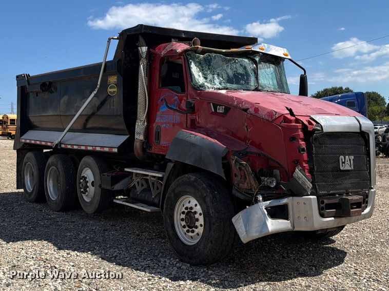 image for item YA4345 2012 Caterpillar CT660S dump truck