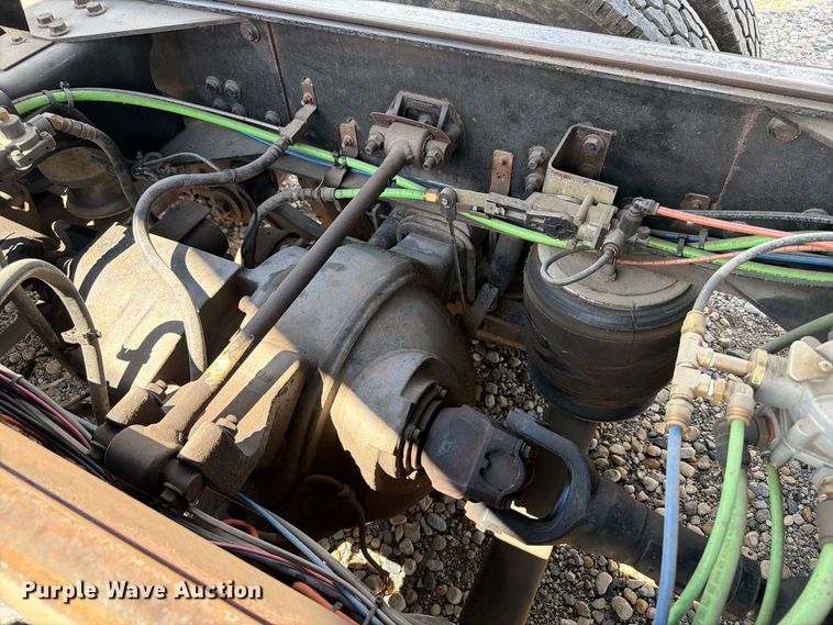 image for item YA4345 2012 Caterpillar CT660S dump truck