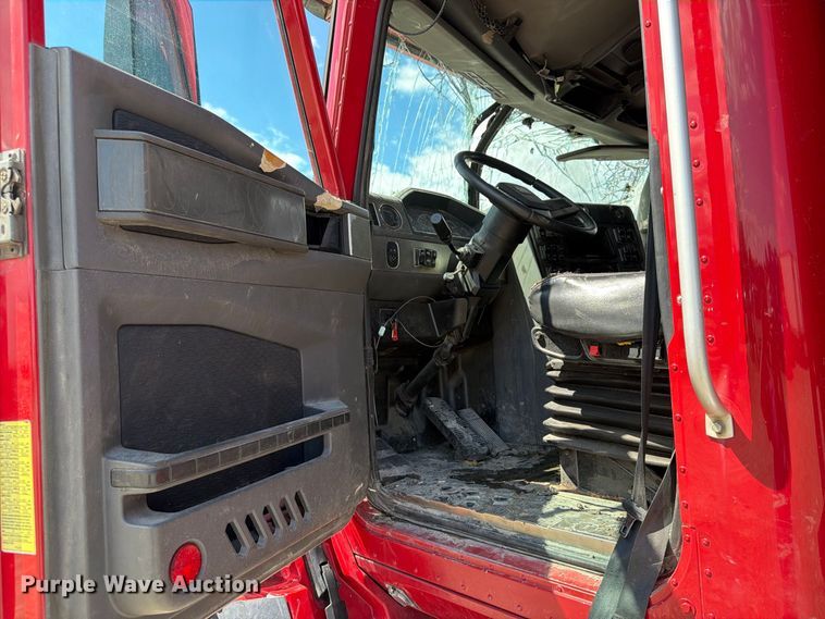 image for item YA4345 2012 Caterpillar CT660S dump truck