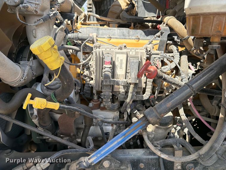 image for item YA4345 2012 Caterpillar CT660S dump truck