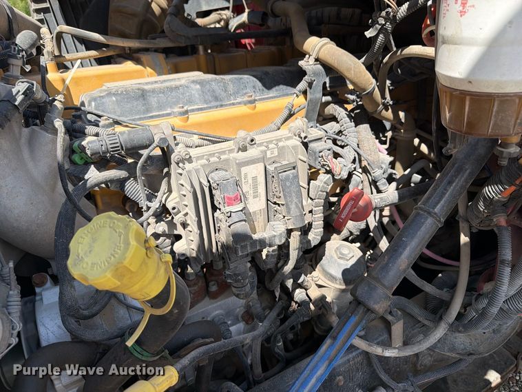 image for item YA4345 2012 Caterpillar CT660S dump truck