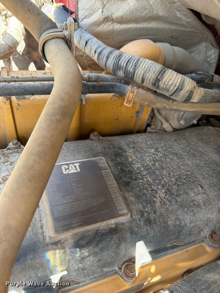 image for item YA4345 2012 Caterpillar CT660S dump truck