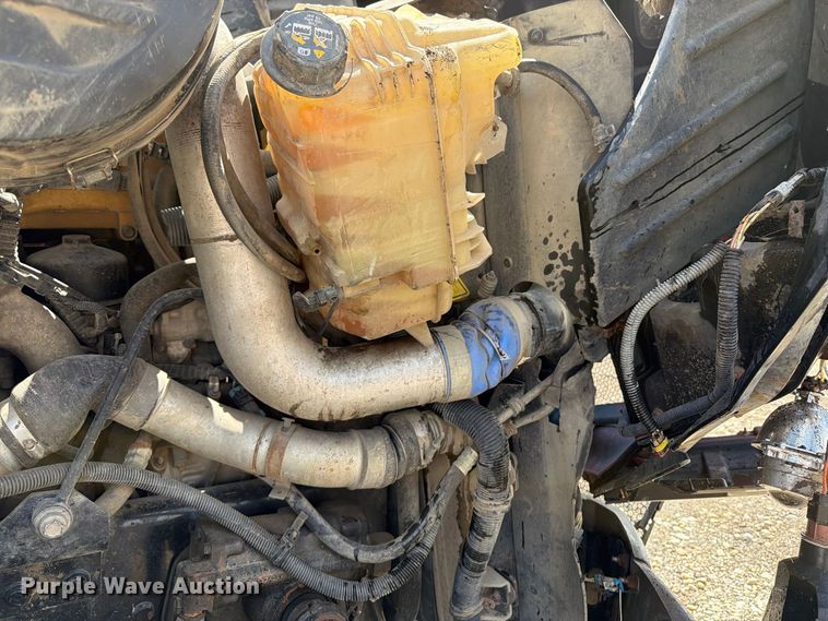 image for item YA4345 2012 Caterpillar CT660S dump truck