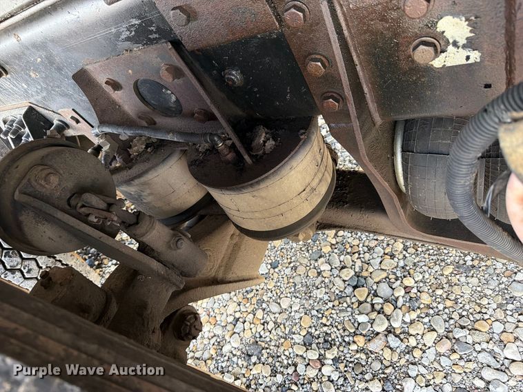 image for item YA4345 2012 Caterpillar CT660S dump truck