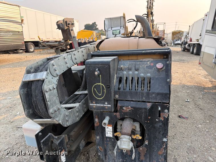 image for item YA4348 2011 Vermeer Navigator D20X22 Series II directional boring unit