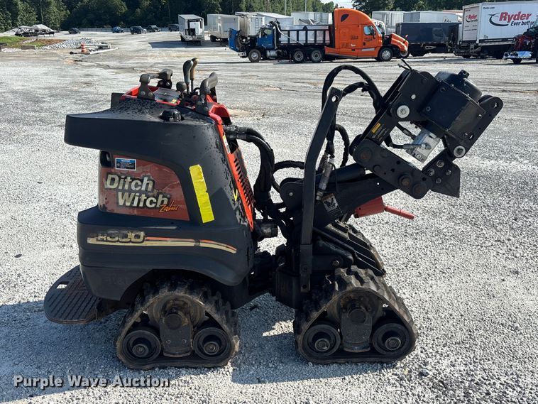 image for item YA4428 2013 Ditch Witch R300 vibratory cable plow