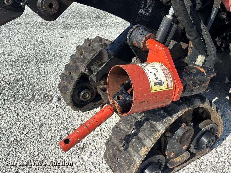 image for item YA4428 2013 Ditch Witch R300 vibratory cable plow