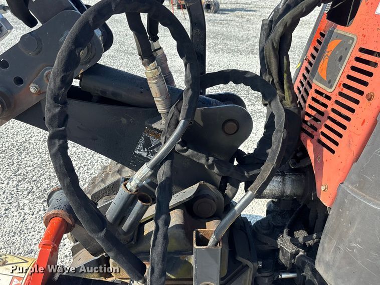 image for item YA4428 2013 Ditch Witch R300 vibratory cable plow