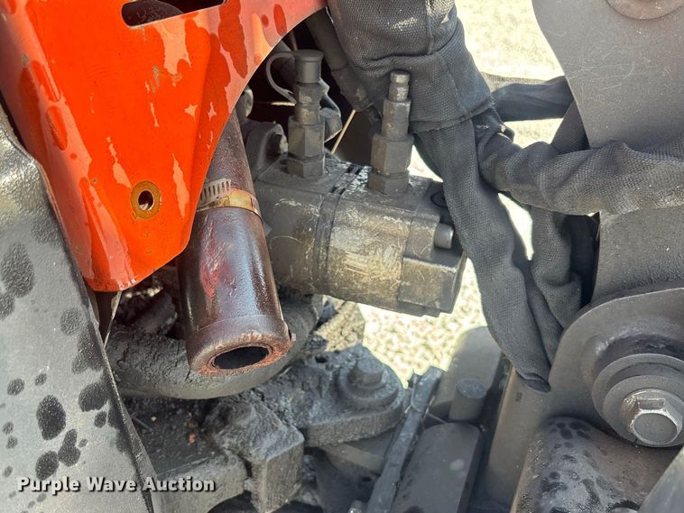 image for item YA4428 2013 Ditch Witch R300 vibratory cable plow