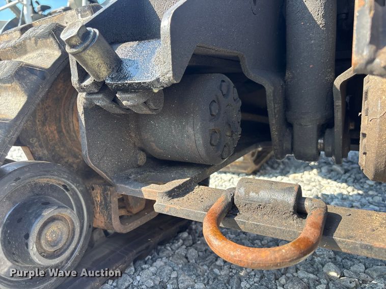 image for item YA4428 2013 Ditch Witch R300 vibratory cable plow