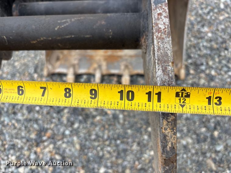 image for item YA4537 2017 Caterpillar 305E2 CR mini excavator